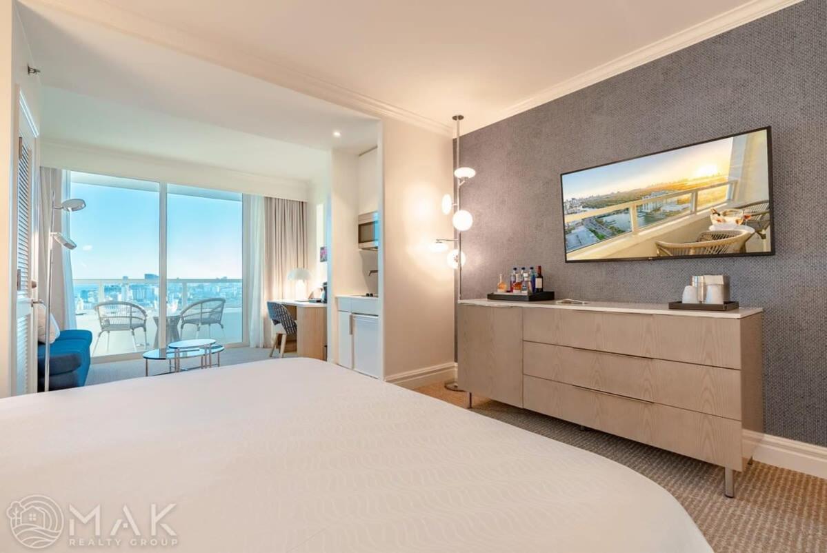 Fontainebleau Resort High Floor W Ocean Views Майами-Бич Экстерьер фото